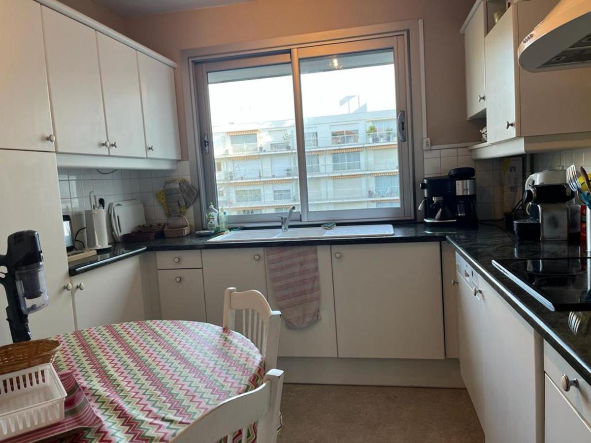 Appartement T4 Avec Parking, Balcon Et Proche Commerces A Biarritz - Fr-1-239-921 Bagian luar foto